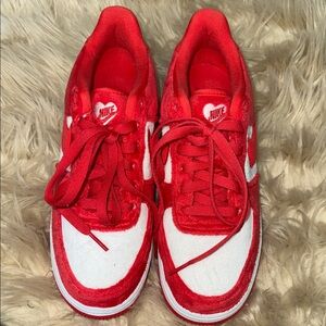 Nike Kids Sneakers in Red and White
